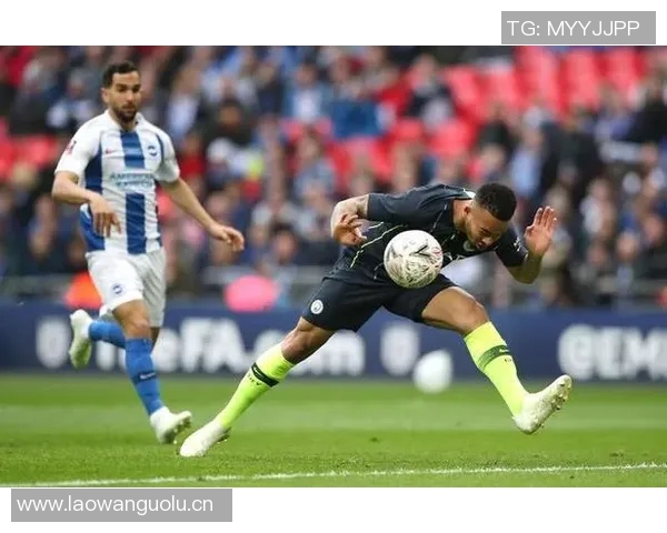 本福斯特称赞拉门斯在对布莱顿的表现并对其精彩扑救印象深刻