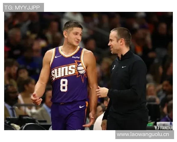 格雷森阿伦遭遇鼻部撞击流血伤势虽重但已无大碍恢复良好